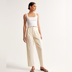 Abercrombie & Fitch High Rise Tapered Utility Pant Warm Beige Size 25